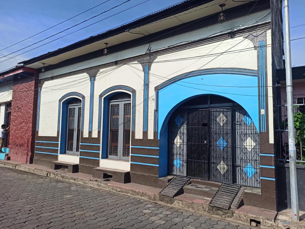 Hostal Harvest House León Exterior foto